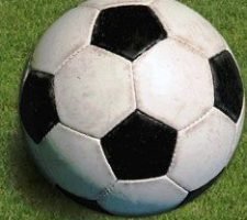 Ho scoperto che la leadership in Italia si può capire dal gioco del pallone. Ho scoperto che la leadership in Italia si può capire dal gioco del pallone.