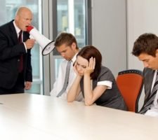 Le 9 caratteristiche di un leader inefficace Le 9 caratteristiche di un leader inefficace