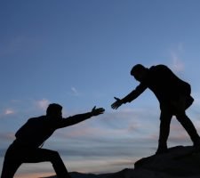 Come ispirare la fiducia negli altri