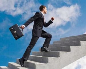 Successo: i 5 passi chiave per raggiungerlo in modo etico Successo: i 5 passi chiave per raggiungerlo in modo etico